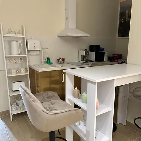 Apartman Modena *